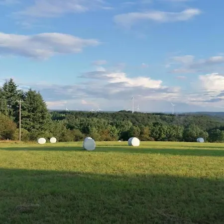 Stilvoll Uebernachten In Appartement *