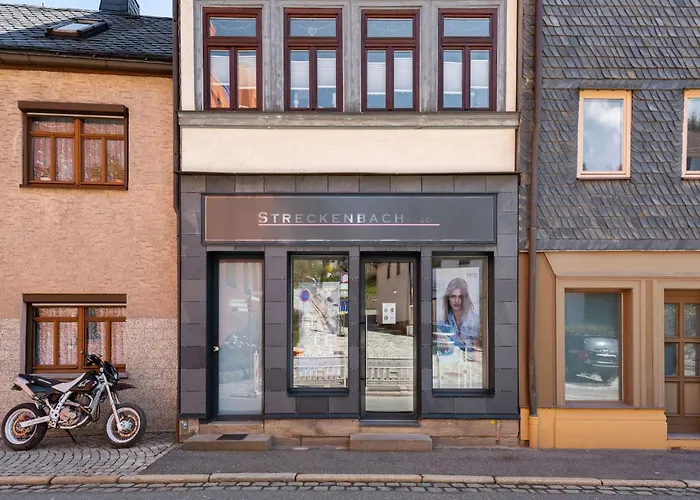 Stilvoll Uebernachten In Appartement *