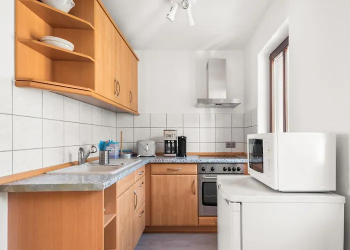 Stilvoll Uebernachten In Appartement *